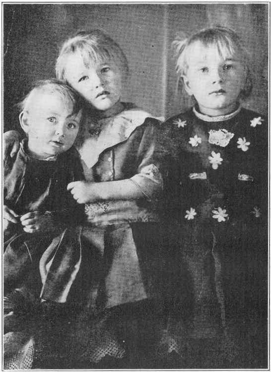 Ruth, Ottelia & Emma Amelia Nickols