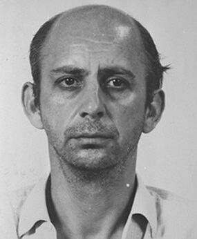 http://www.murderpedia.org/male.K/images/kroll_joachim/kroll001.jpg